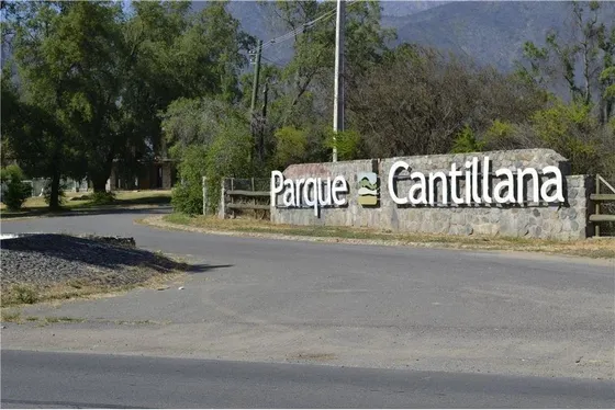 Parcela 5000 M2 Con Luz Y Agua Parque Cantillana Paine