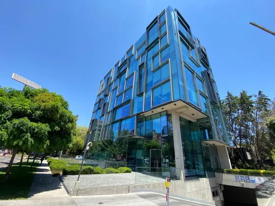 Oficina Habilitada Y Amoblada En Nueva Costanera
