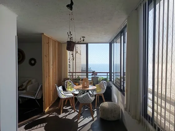 Departamento 3d2b, Piso 22 Con 2 Estacionamientos Y 1 Bodega
