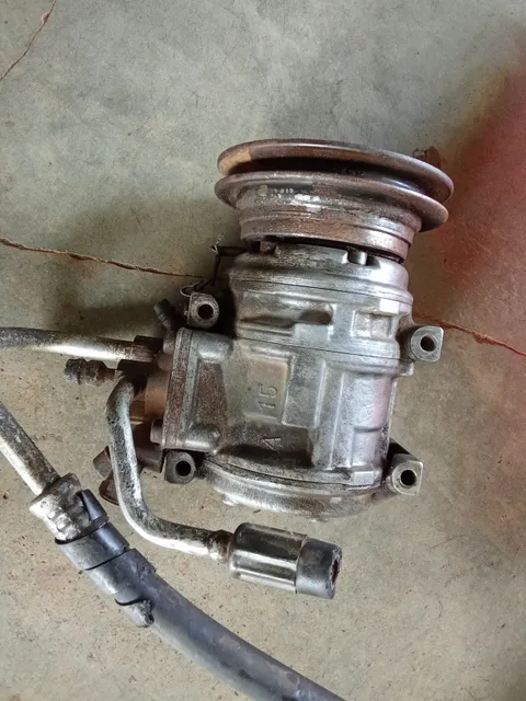 Vendo Compresor De Aire Acondicionado Original De Hilux