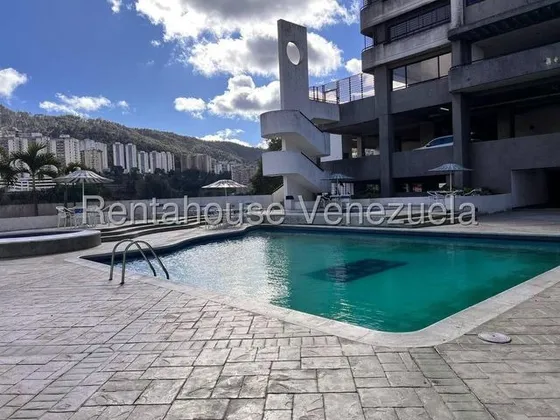 Apartamento En Venta Lomas De Prados Del Este 25-13339 Lv
