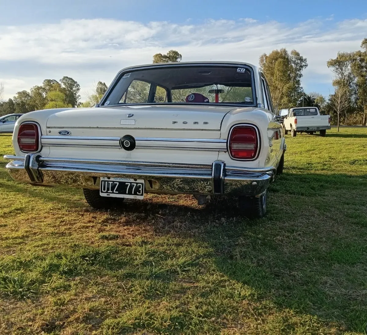 Ford Falcon 3.0 Lujo563690269552814086