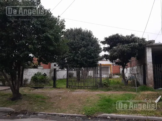 Casa En Isidro Casanova