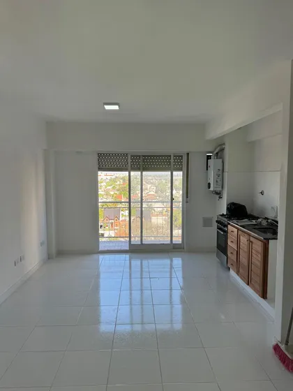 Dueño Vende 1 Amb Todo Reciclado. En Ramos Mejía. Bs. As.