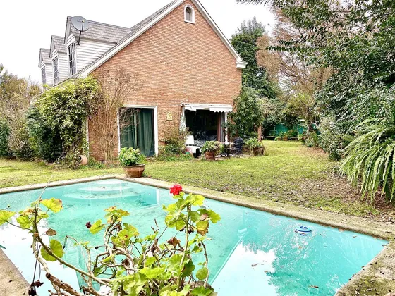 Casa En Venta De 6 Dorm. En La Dehesa Central, Lo Barnechea