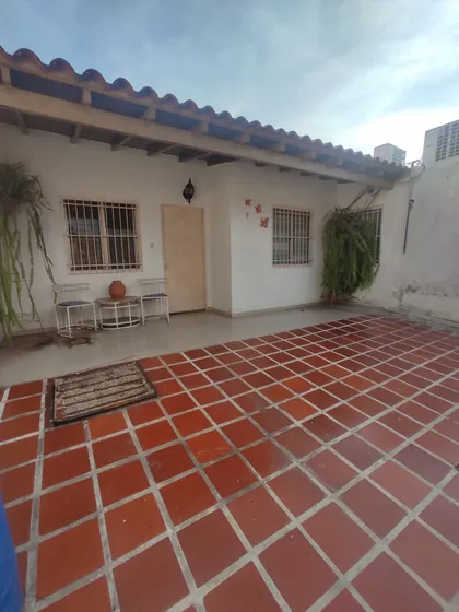 Alquiler Casa En Turmero Urb La Mantuana Edo Aragua Amoblada