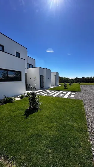 Casa En Venta Condominio Junquillar, Camino A Las Rastras.