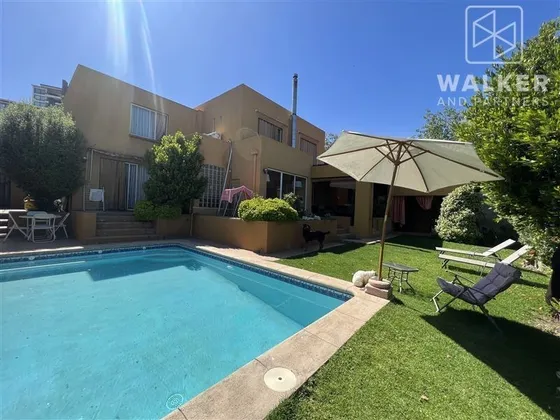 Casa Vende 5d 4b Terraza Piscina Quincho 595mts2 200mts Cons