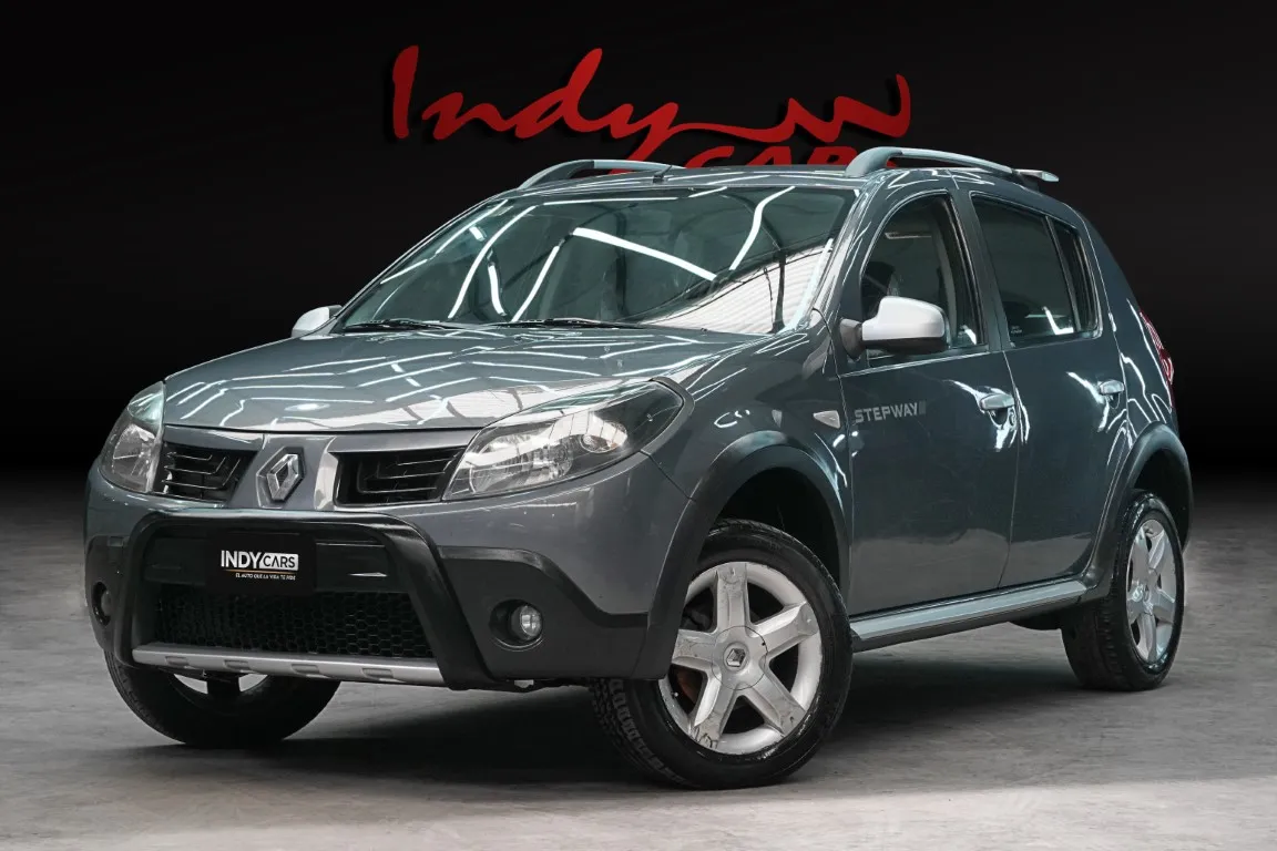 Renault Sandero Stepway 1.6 Confort