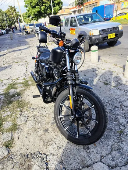 Harley Davidson Sportster Iron 883 Modelo 2018