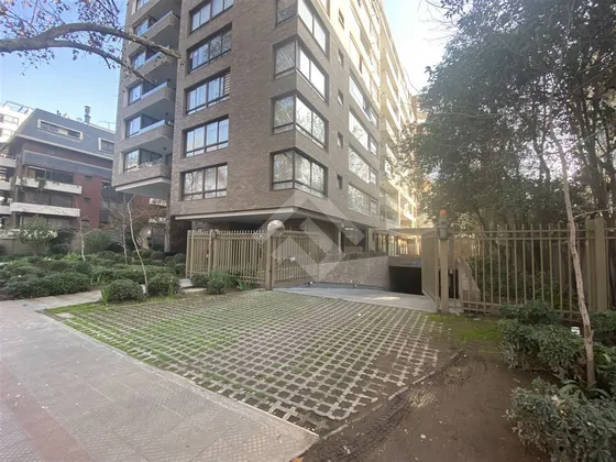 Estacionamiento En Arriendo En Providencia