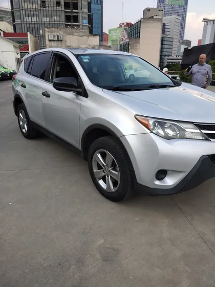 Toyota Rav4 2.5 Le L4 At