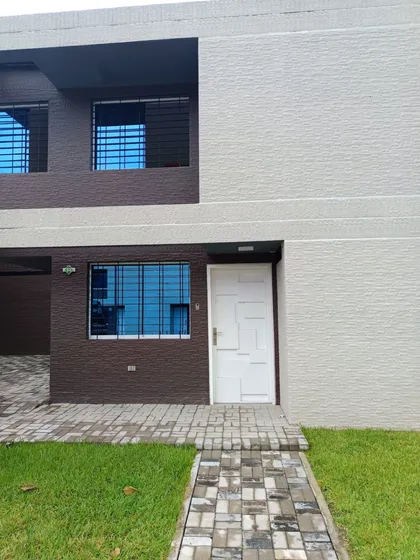 G01-53 En Venta Hermoso Town House Conjunto Residencial 
