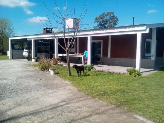 Retasado!! Hermosa Casa Quinta Domselaar, Facilidades!!