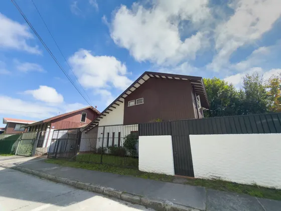 Casa En Sector La Virgen, Concepción · Venta Uf 12.500