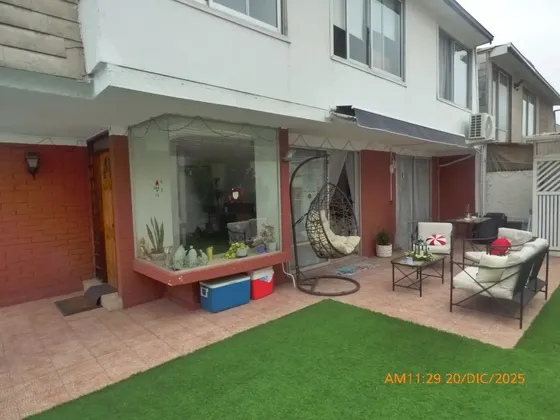 Casa Amplia Dos Pisos 5 Dormit Y 3 Baños Condominio