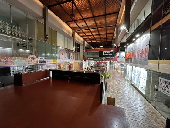 Venta Local En Galería Vía De La Fontana, Centro, Ciudad De Córdoba