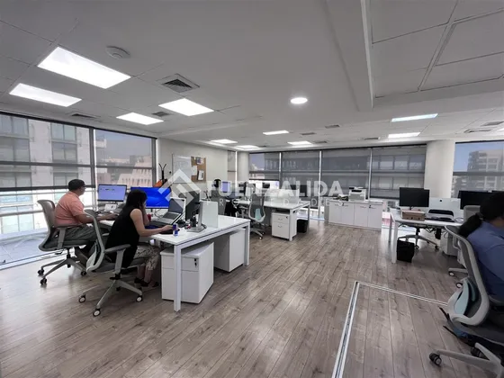 Oficina En Venta En Metro Alcántara, Piso Coompleto