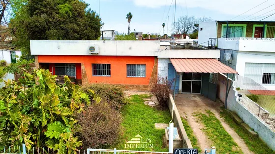 Venta De Casa  Con Un Gran Terreno + Negocio De Lavanderìa En Camino Cibils Barrio Las Torres