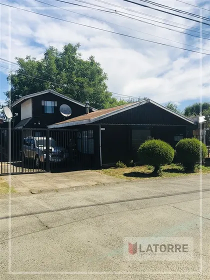 Casa En Venta De 3 Dorm. En Temuco