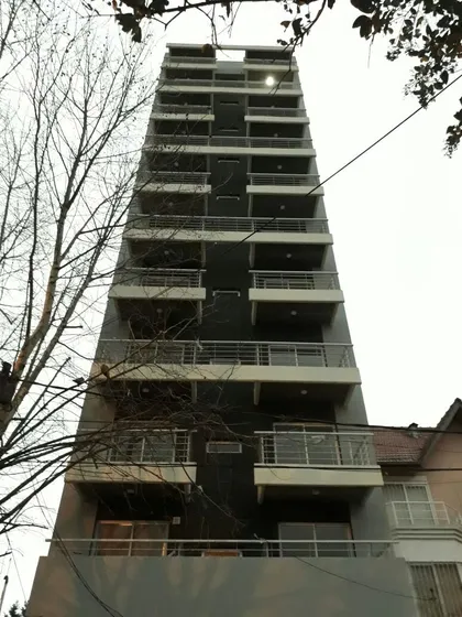 Alquilo Departamento 2 Ambientes En Caseros