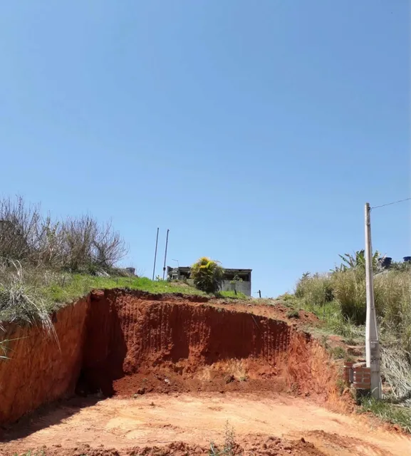 Terreno Com Casa Em Mogi Das Cruzes | 400m2 | R$ 110.000