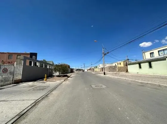 Venta Hermosa Casa En Condominio El Peuco, Calama