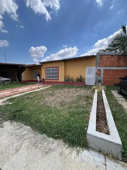 Dh Ofrece Para Clientes Directos Espaciosa Casa En Obra Gris En El Conjunto Privado Las Aldabas Valle De Oro San Diego Carabobo