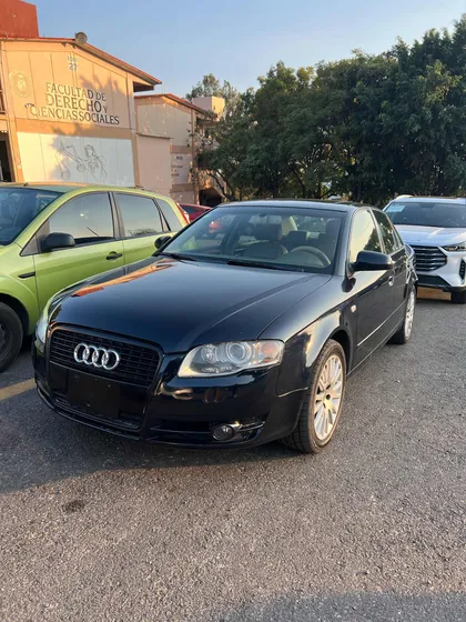 Audi A4 1.8 T Trendy Multitronic Cvt