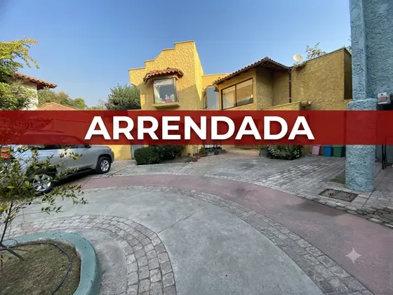 Exclusiva Casa En Condominio Carlos Silva Vildosola