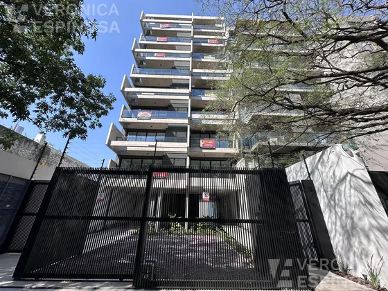 Departamento De Dos Ambientes En Alquiler, Moron Sur. Excele