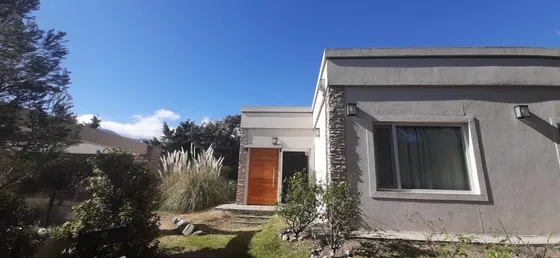 Complejo De Cabañas - 5 Dormitorios 5 Baños - 2.018mts2 - Capilla Del Monte, Córdoba
