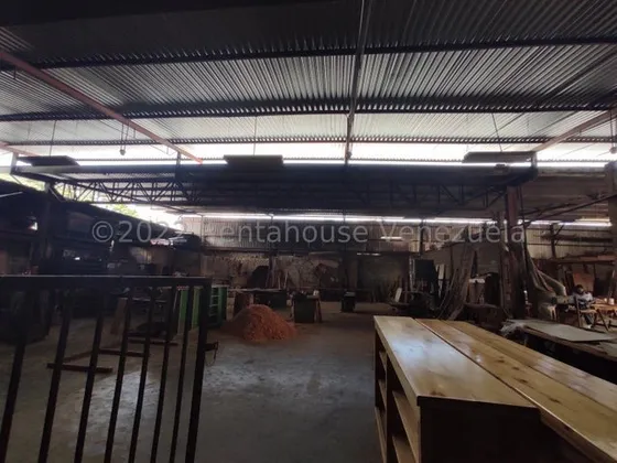 Galpon En Venta Centro -cagua Estado Aragua 23-4822 Gjg