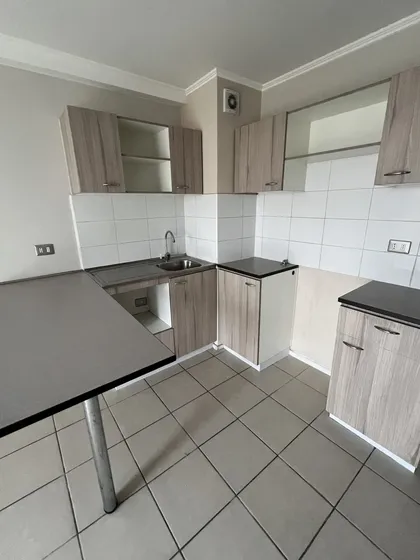 Arriendo Depto 2d+1b Con Estac. En La Cisterna