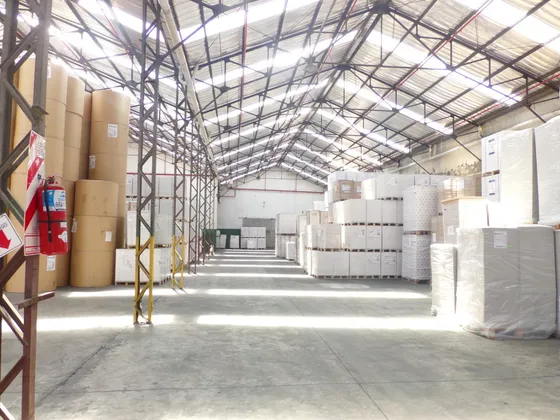 Galpón De 6600 M2 En Loma Hermosa - Tres De Febrero - Predio Cerrado Con Seguridad