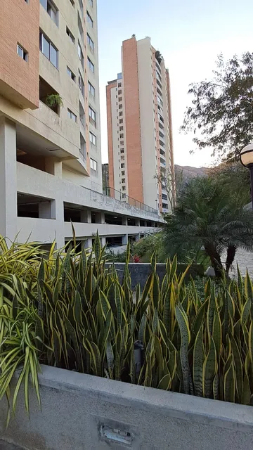 Mp Hermoso Apartamento En Venta En El Parral Bajo Res. Cronus Totalmente Remodelado