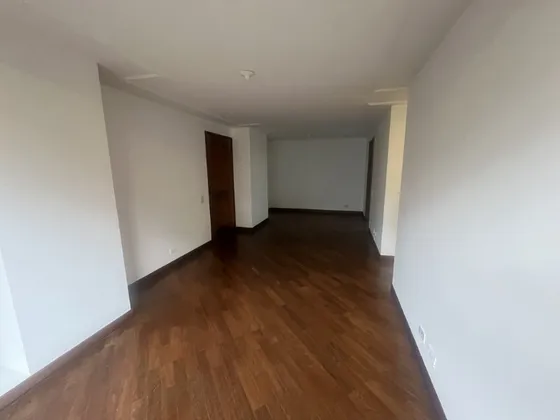  Apartamento En Arriendo Ubicado En El Poblado Sector Patio Bonito  (26958).