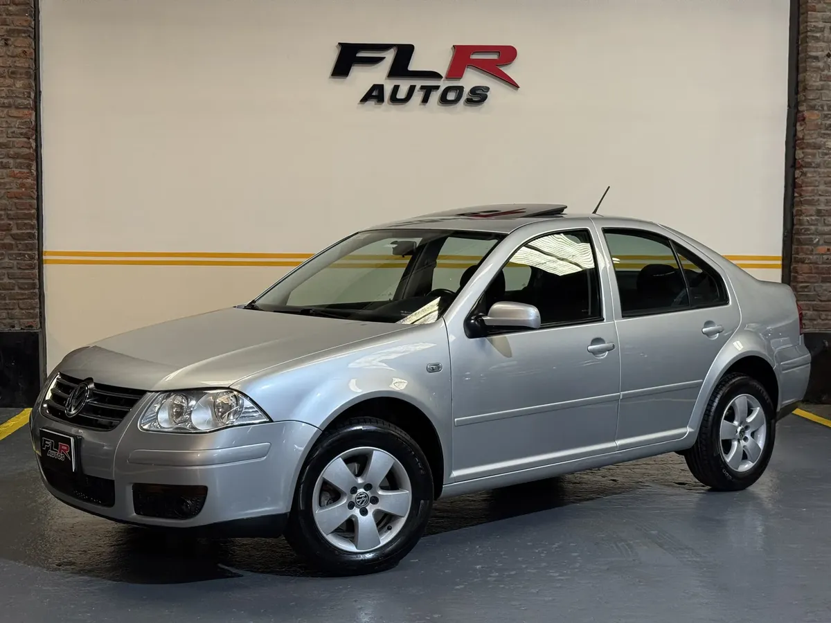 Volkswagen Bora 2.0 Trendline 115cv Tiptronic