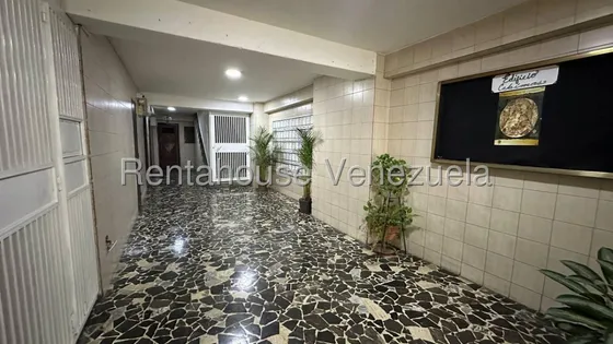 Amplio Apartamento En Venta En El Valle