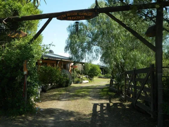 Casa Con Cuatro Cabañas En Venta - 6 Dormitorios 6 Baños - 298mts2 - Bahía San Blas