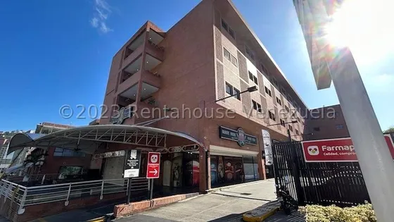 Apartamento Tipo Suite, Ideal Para Parejas O Solteros 26-215