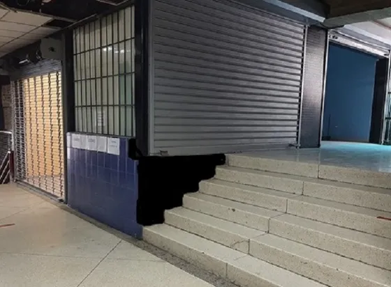 Local Comercial Pb Caricuao Ud3 Frente Al Metro Remodelado