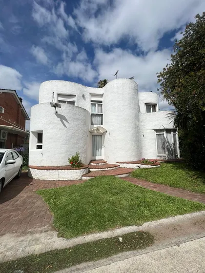 Oportunidad!!! Casa En Venta  4 Amb -sust. Energia Solar - Country Club Venado 1 - Canning - Retasada!!!