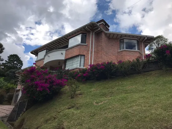 Arriendo Casa En Los Salados