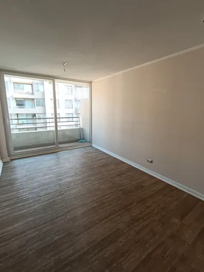 Arriendo Depto. 2d/1b Estacionamiento Y Bodega En San Miguel