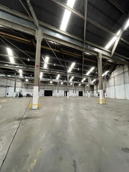 Deposito 4850m2 - Alquiler - Nueva Pompeya