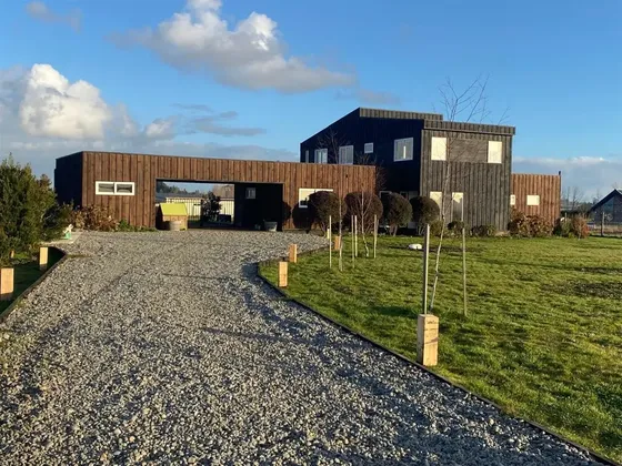 Casa En Venta De 4 Dorm. En Puerto Varas Sector Pichilaguna