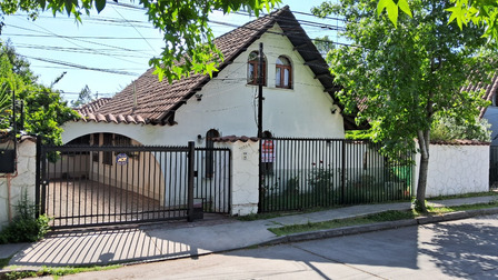 Preciosa Casa Aislada En Simón Bolívar 7858 ¡sin Comisión! Preciosa Casa Aislada En Simón Bolívar 7858 ¡sin Comisión!