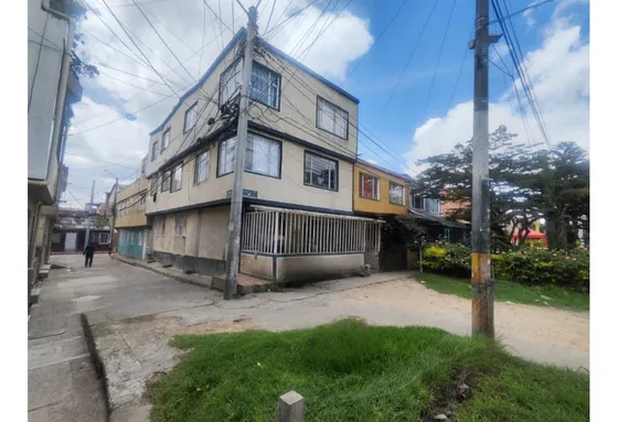 Tu Próximo Proyecto De Ingresos Casa Con 6 Apartamentos Bosa Piamonte