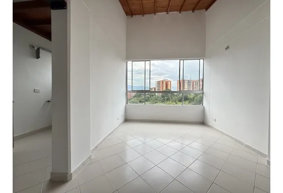 Renta Apto Envigado El Trianón 5 Piso Acceso Escaleras 